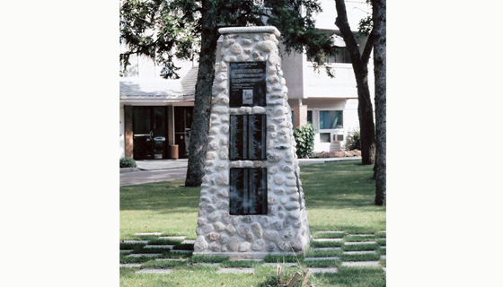 Historical/Parks - St. Norbert Cairn 